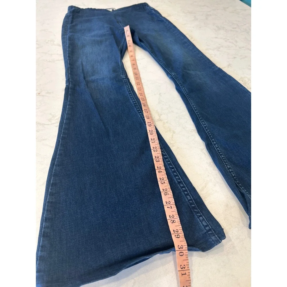 Free People Penny Pull On Stretch Flare Jeans Blue Denim High Rise 31R OB408139